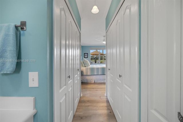 15910 SW 69th Ln, Miami, FL 33193