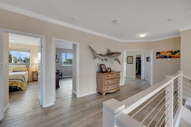 15910 SW 69th Ln, Miami, FL 33193