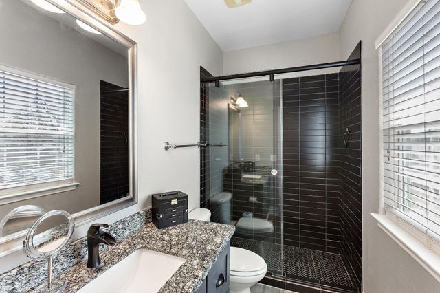 914 Bret LN, Austin, TX 78721