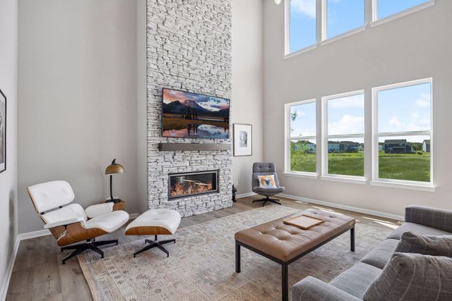 4941 Obsidian Way, Victoria, MN 55386