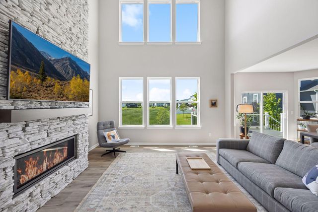 4941 Obsidian Way, Victoria, MN 55386