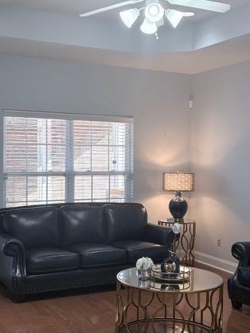 7900 Park Place Drive S, Mobile, AL 36608