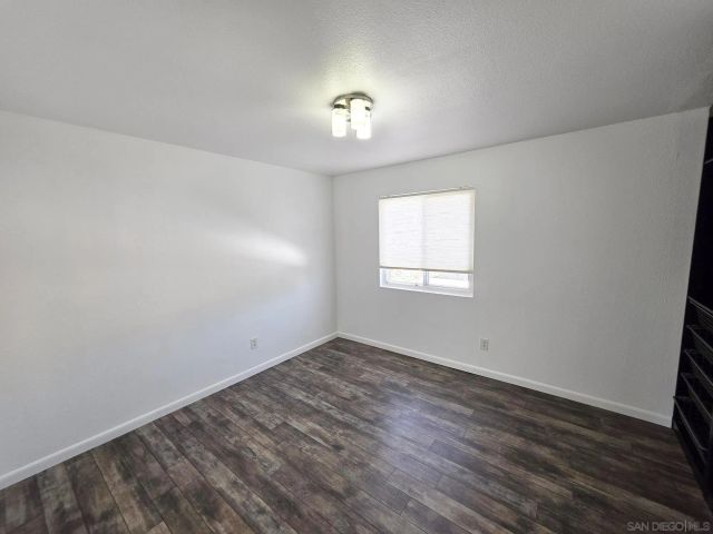 2230 Ledgeview Ln, Spring Valley, CA 91977