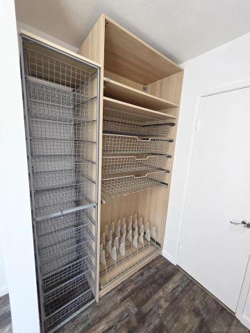 2230 Ledgeview Ln, Spring Valley, CA 91977