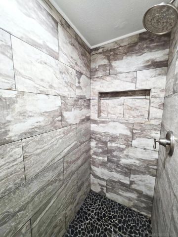 2230 Ledgeview Ln, Spring Valley, CA 91977