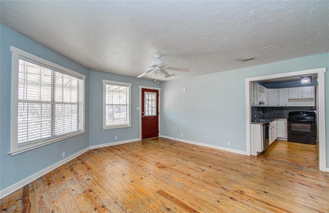 15510 Cypress Garden Drive A, Tomball, TX 77377