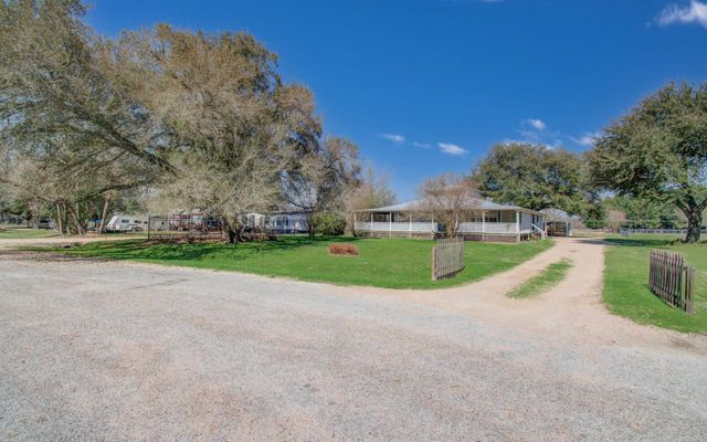 15510 Cypress Garden Drive A, Tomball, TX 77377