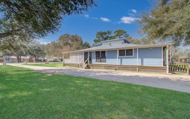 15510 Cypress Garden Drive A, Tomball, TX 77377