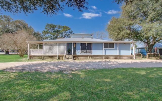 15510 Cypress Garden Drive A, Tomball, TX 77377