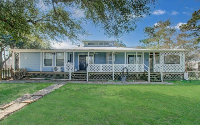 15510 Cypress Garden Drive A, Tomball, TX 77377