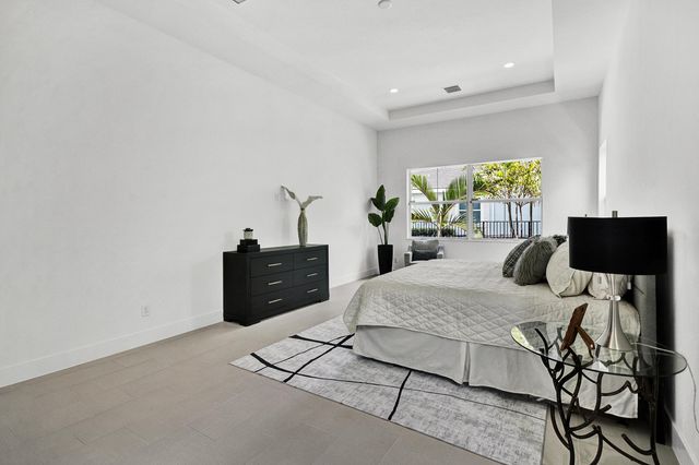 10238 Timber Creek Way, Palm Beach Gardens, FL 33412