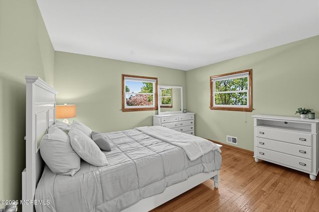39 N Edward Street, Sayreville, NJ 08872