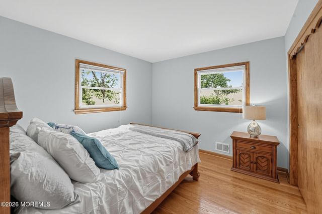 39 N Edward Street, Sayreville, NJ 08872