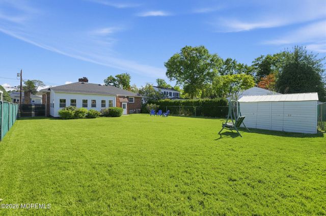 39 N Edward Street, Sayreville, NJ 08872