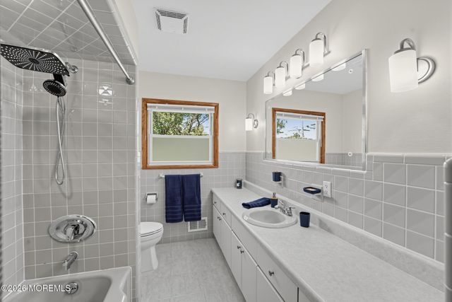 39 N Edward Street, Sayreville, NJ 08872