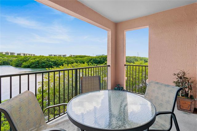 2729 VIA MURANO DRIVE 429, Clearwater, FL 33764
