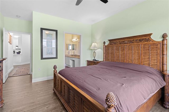 2729 VIA MURANO DRIVE 429, Clearwater, FL 33764