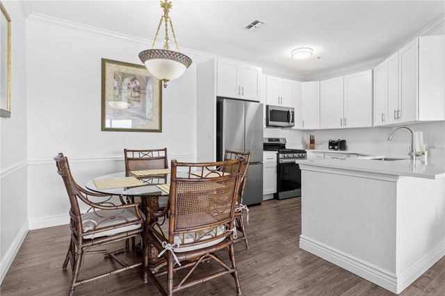 2729 VIA MURANO DRIVE 429, Clearwater, FL 33764