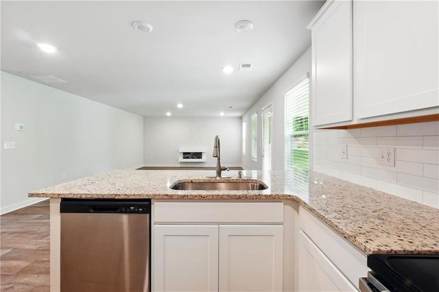 768 Great Oak Place, Villa Rica, GA 30180