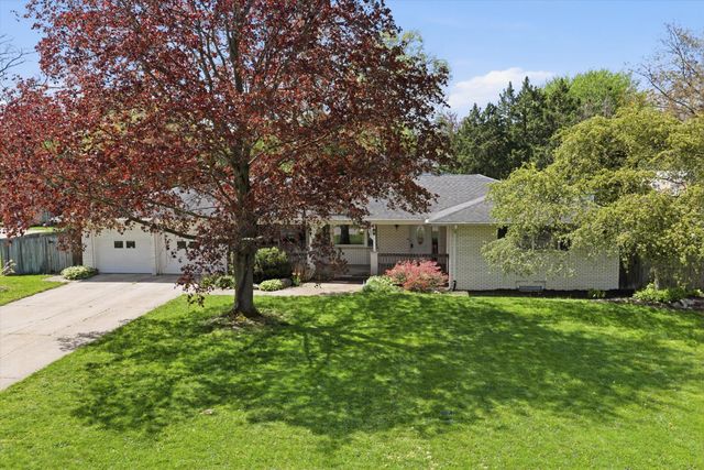 1114 Miami Road, Niles, MI 49120