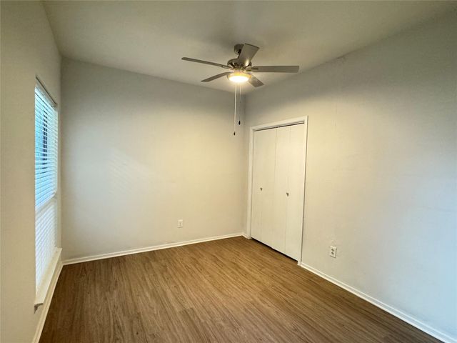 6602 Harbor Town Drive 303, Houston, TX 77036