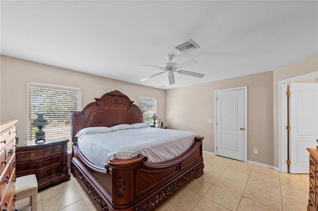 218 Pembroke ST, Lehigh Acres, FL 33974