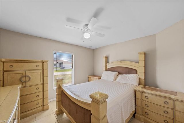 218 Pembroke ST, Lehigh Acres, FL 33974
