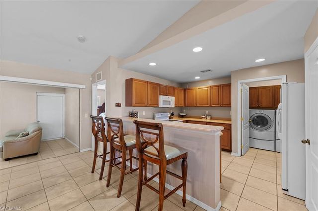 218 Pembroke ST, Lehigh Acres, FL 33974