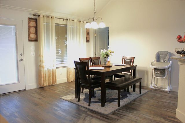 219 Prairie Wind Boulevard, Stephenville, TX 76401
