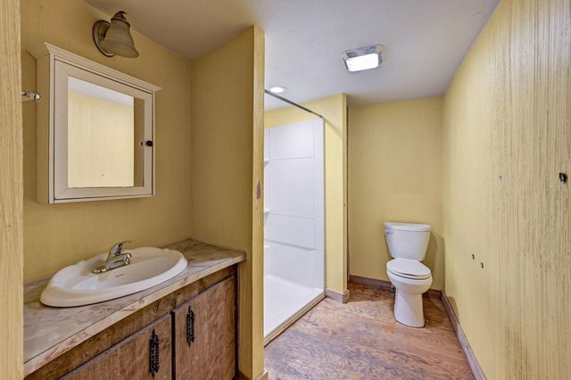 858 Big Hawg Dr, Trinity, TX 75862