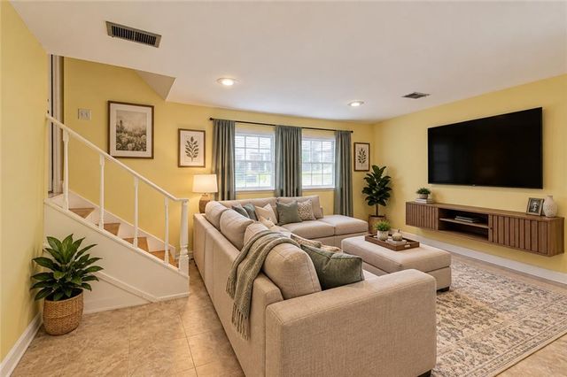 6442 NW 49th Street, Kansas City, MO 64151
