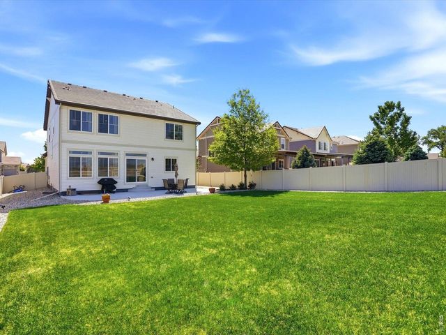 3440 Sandalwood Ln, Johnstown, CO 80534