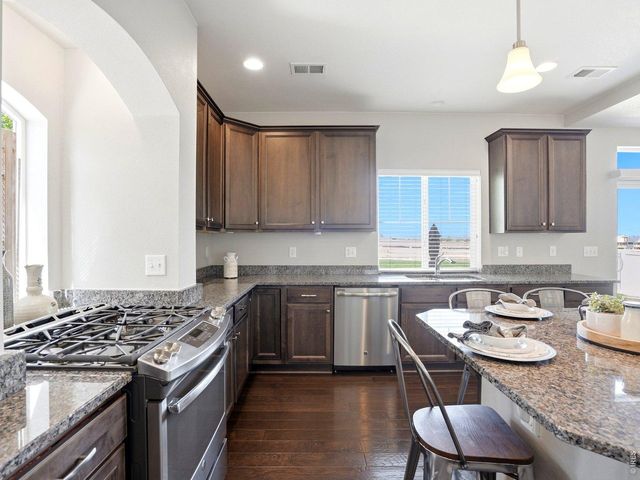 3440 Sandalwood Ln, Johnstown, CO 80534