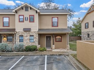 2410 S 2nd Street 845, Waco, TX 76706