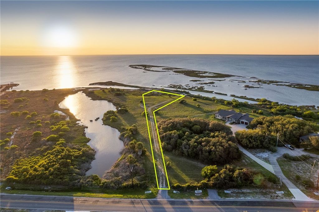 5511 Fm 1781, Rockport, TX 78382 — exterior
