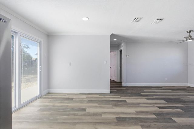 8902 W NORFOLK STREET, Tampa, FL 33615