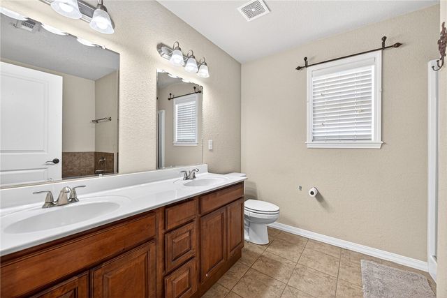 1316 S Lyndon Crossing, Fayetteville, AR 72704