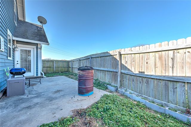 1316 S Lyndon Crossing, Fayetteville, AR 72704