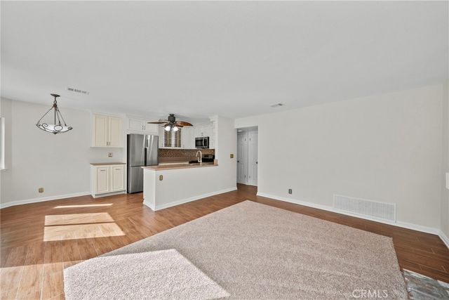 2031 Morning Glory, Simi Valley, CA 93065