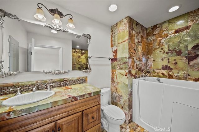 2031 Morning Glory, Simi Valley, CA 93065