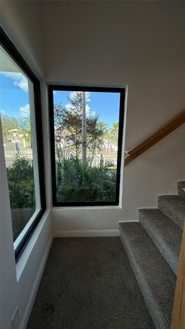 2526 Pierce St 1, Hollywood, FL 33020