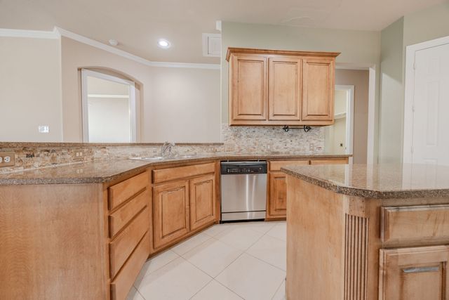 2200 Stone Creek Drive, Mckinney, TX 75072
