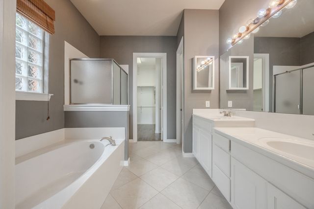 2200 Stone Creek Drive, Mckinney, TX 75072