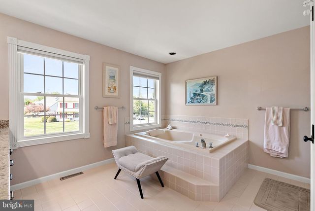 40 SILVERWOOD BLVD, Newark, DE 19711