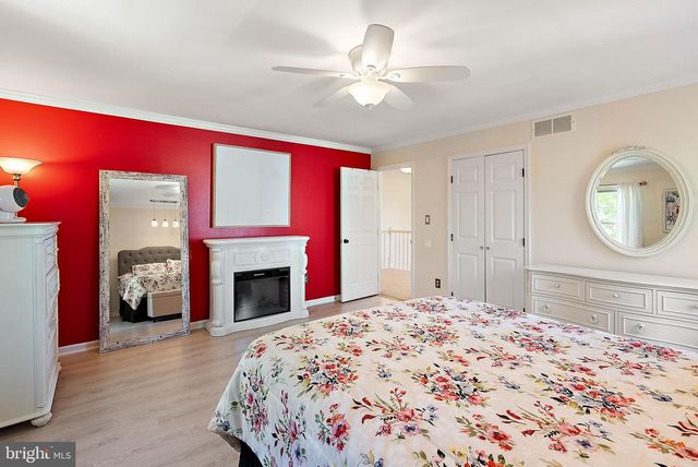 40 SILVERWOOD BLVD, Newark, DE 19711