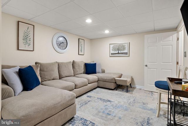 40 SILVERWOOD BLVD, Newark, DE 19711
