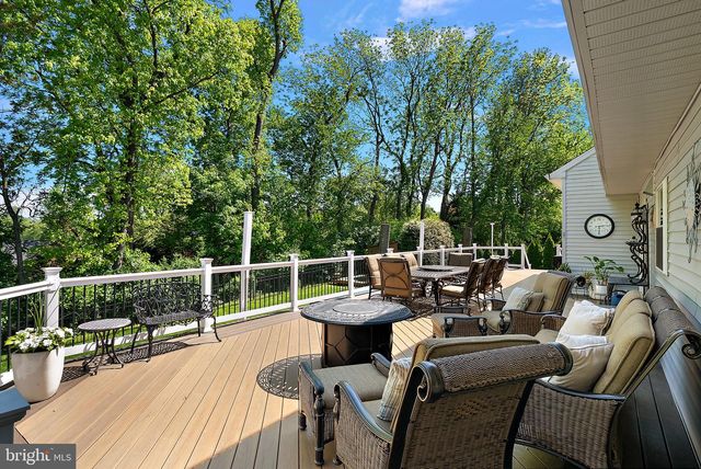 40 SILVERWOOD BLVD, Newark, DE 19711