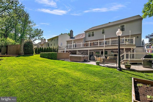 40 SILVERWOOD BLVD, Newark, DE 19711