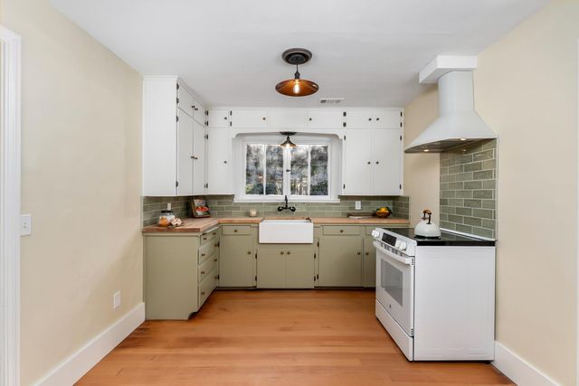 2968 Coloma St, Placerville, CA 95667