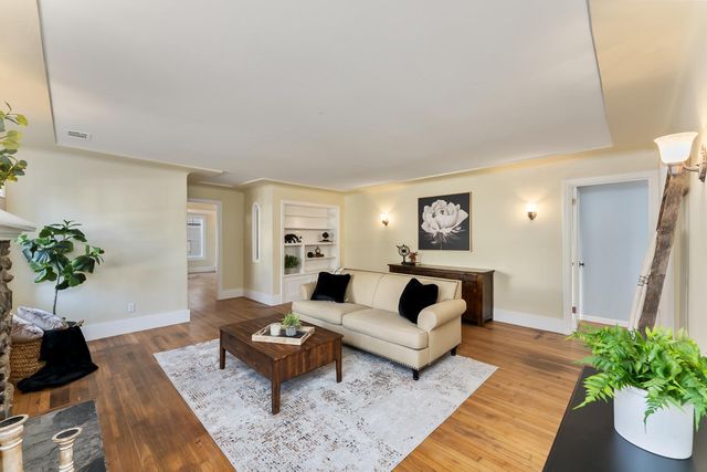 2968 Coloma St, Placerville, CA 95667